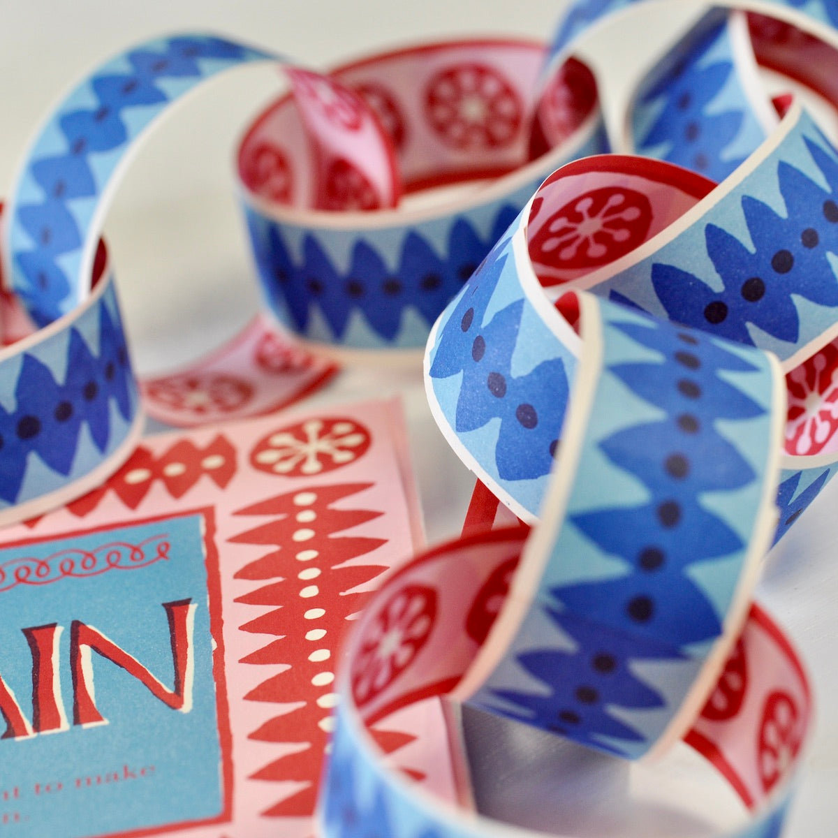 Paperchain | Pink and Blue