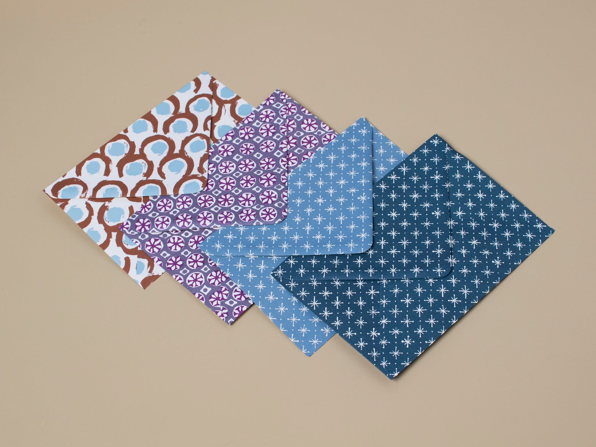 10 Patterned Envelopes